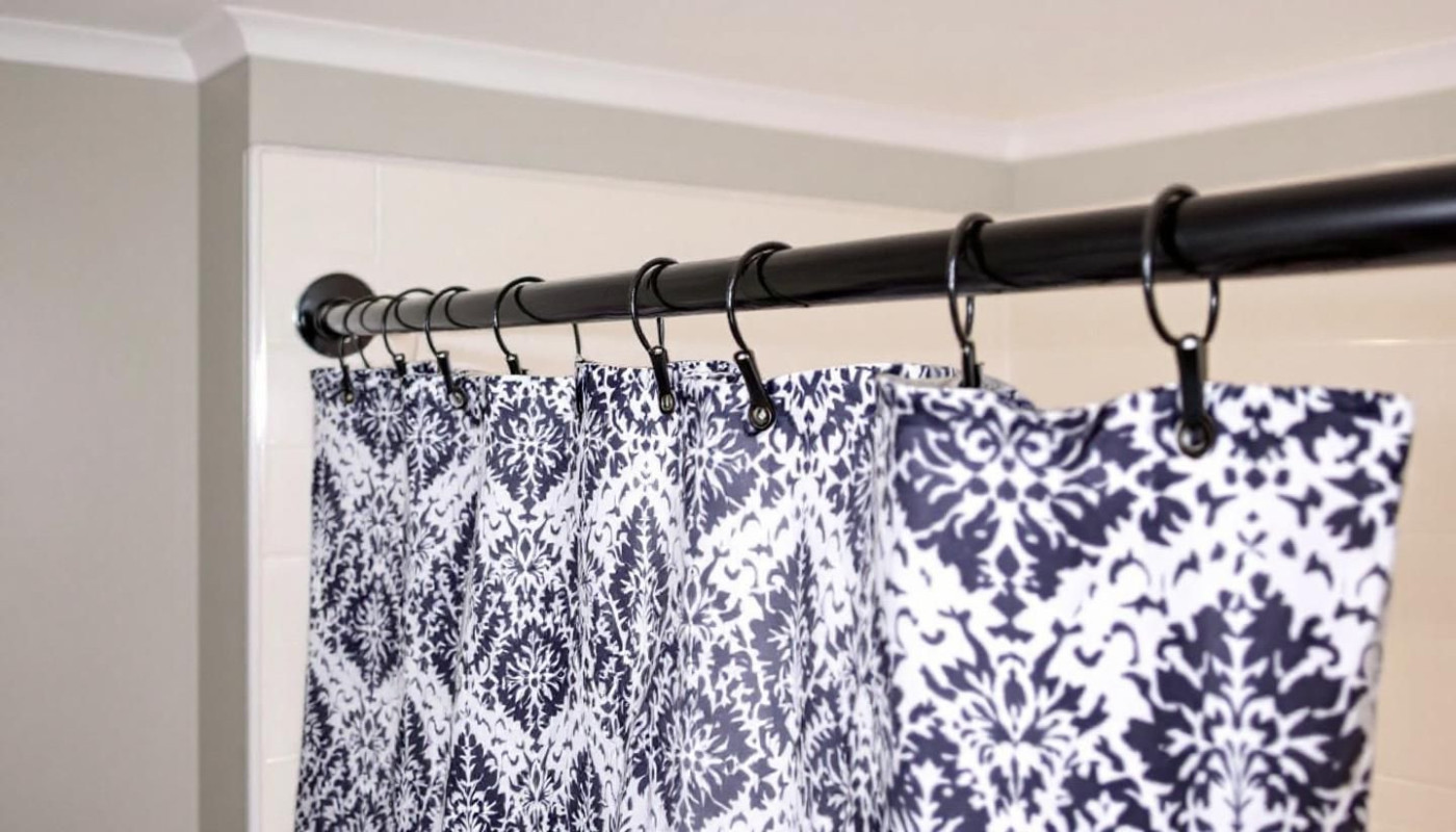 Guide pratique pour l'installation d'un rideau de douche sans perçage